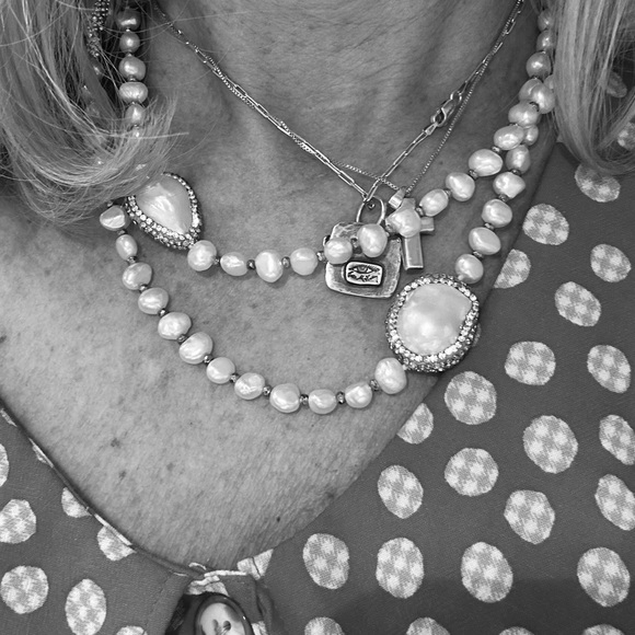 Sprig NWOT Freshwater Pearl Long Necklace and Bracelet w/ crystals and beads🤩 - Picture 10 of 11